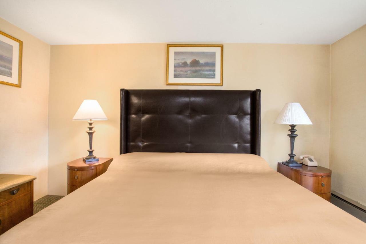 Knights Inn Endwell Dış mekan fotoğraf