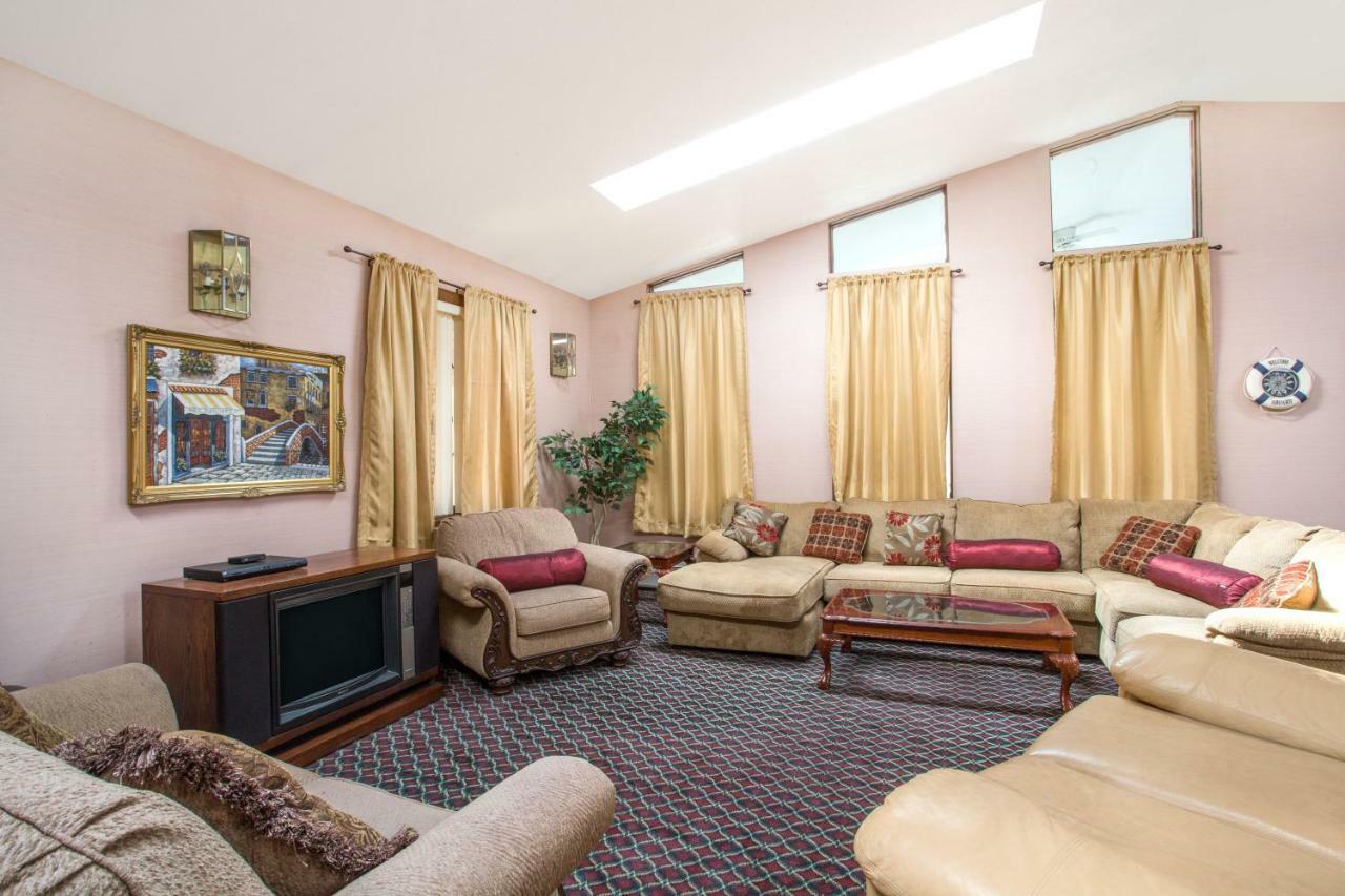 Knights Inn Endwell Dış mekan fotoğraf